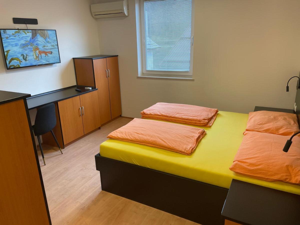 Room Aa Dravograd Eksteriør bilde